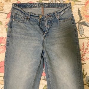 American Eagle Mom Jeans🩵
